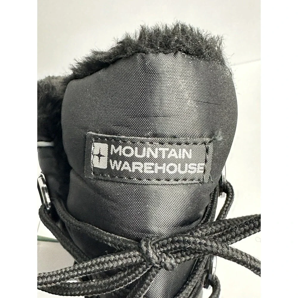 EUC Mountain Warehouse Whistler Kids Sherpa Lined Waterproof Black Snow Boots